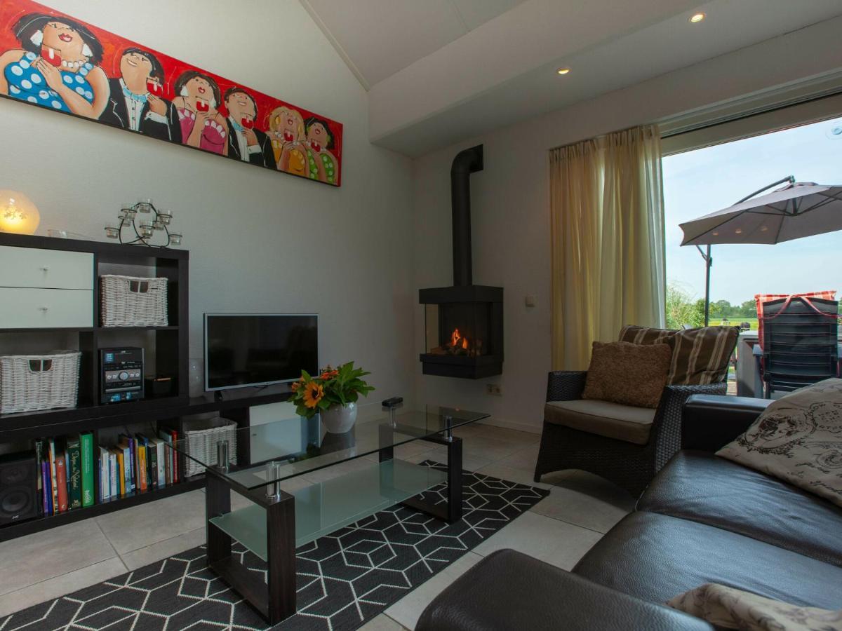 Luxury Holiday Home With Private Terrace Langweer Экстерьер фото
